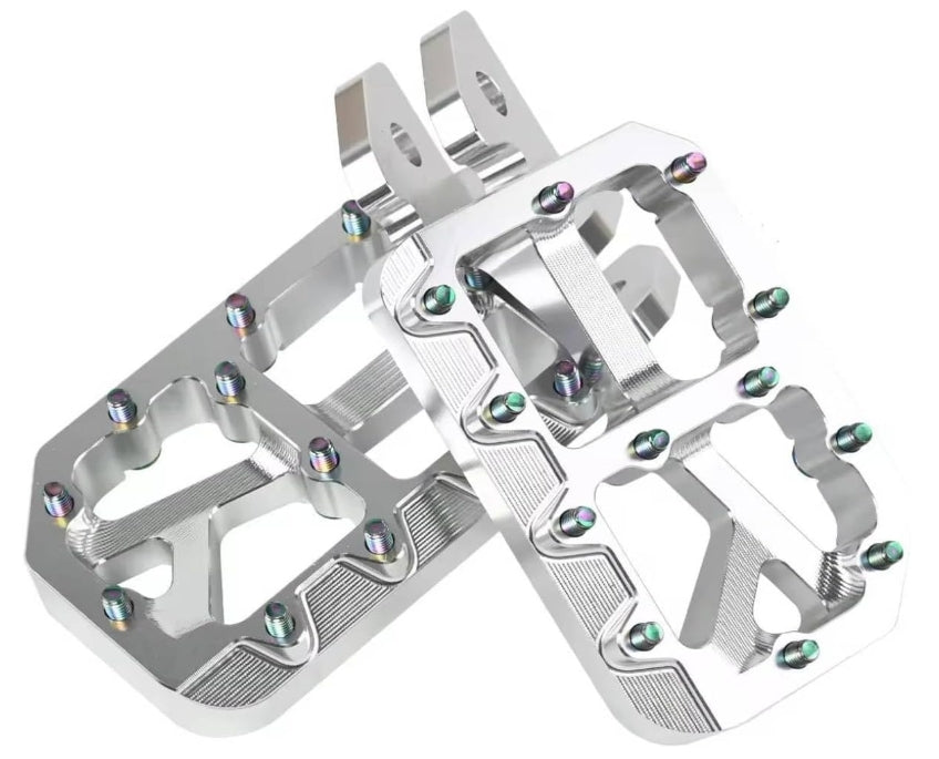 Prickly style aggressive pegs